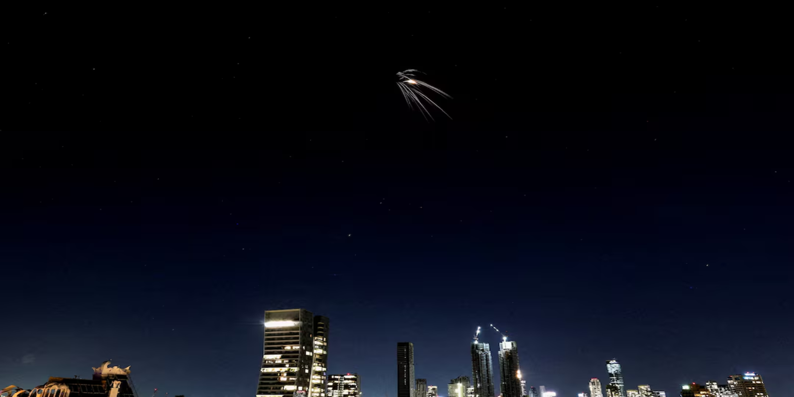 `` ஈரானில் மூன்றில் ஒரு பகுதி அழிவையே அமெரிக்காவால் உறுதி செய்யமுடியும் ``-Reuters English