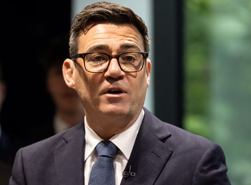 UK PM to welcome Zelenskiy as first foreign visitor